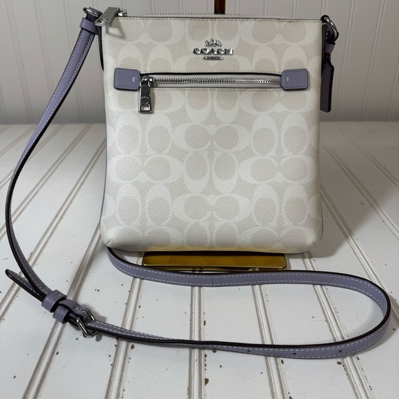 Coach CF340 Crossbody Bag Signature Mini rowan File Mist Purple Silver Hardware - Picture 1 of 15